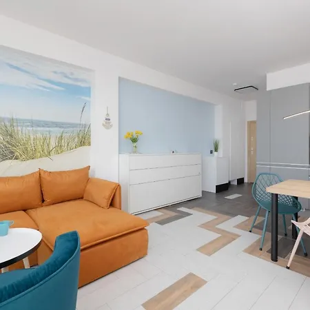 Sea View Porta Mare By Renters Prestige Apartment