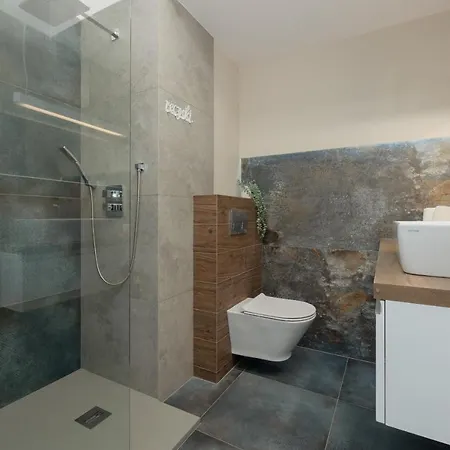 Apartment Sea View Porta Mare By Renters Prestige *