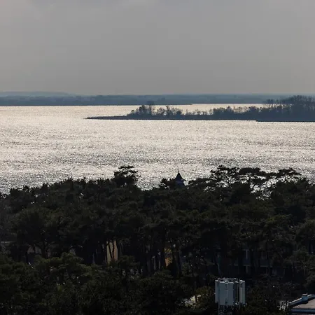 Sea View Porta Mare By Renters Prestige Apartment *
