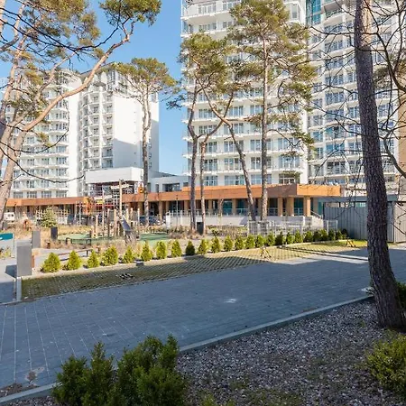 Sea View Porta Mare By Renters Prestige Apartment